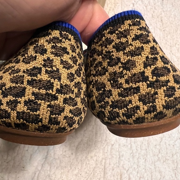 Little cat points - Picture 4 of 7